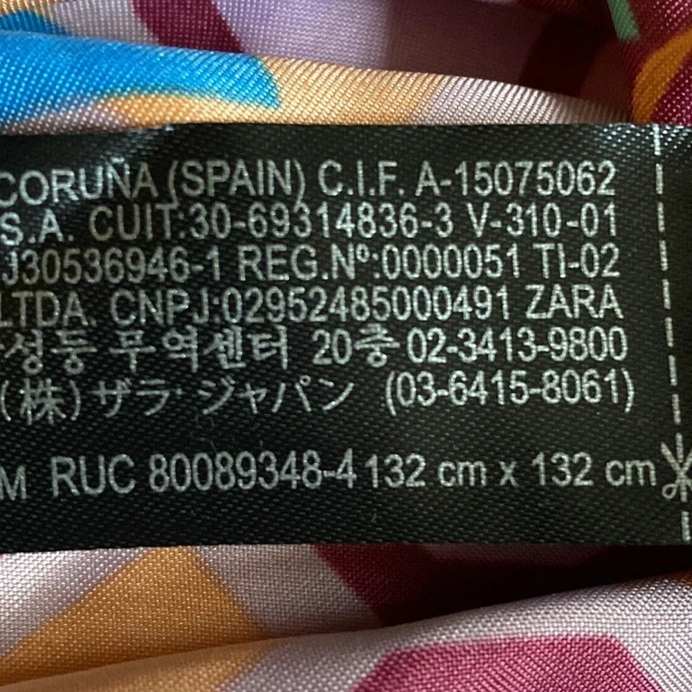 NWT Zara Green/Lilac Satin Effect Printed Scarf.